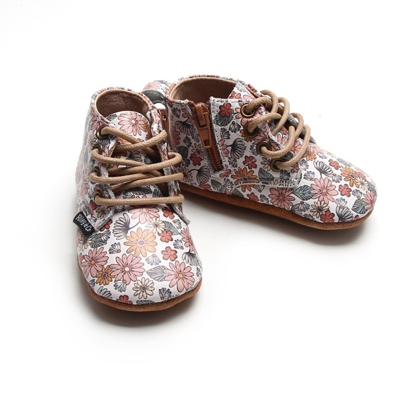 Retro Boho Floral- Boots - soft non slip soles - Picture 5 of 12
